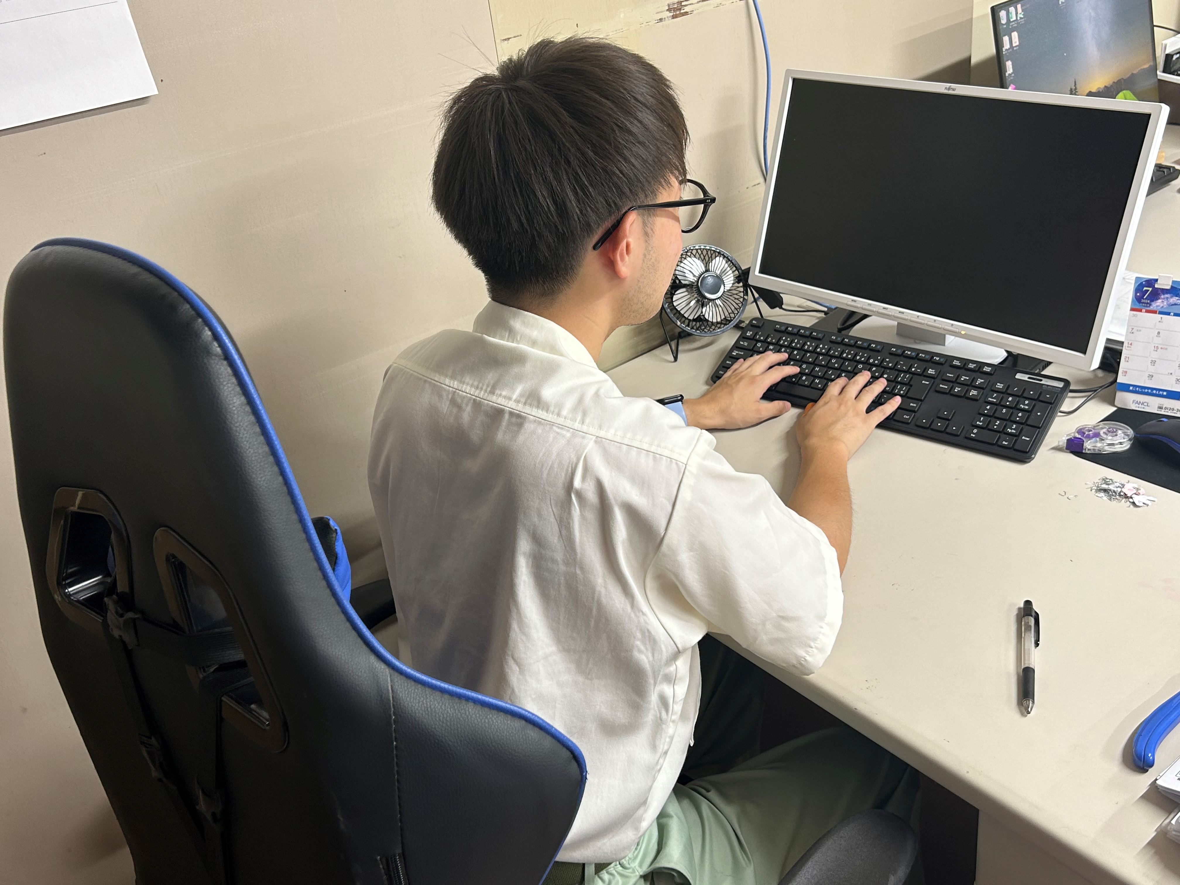 PC入力作業​​
